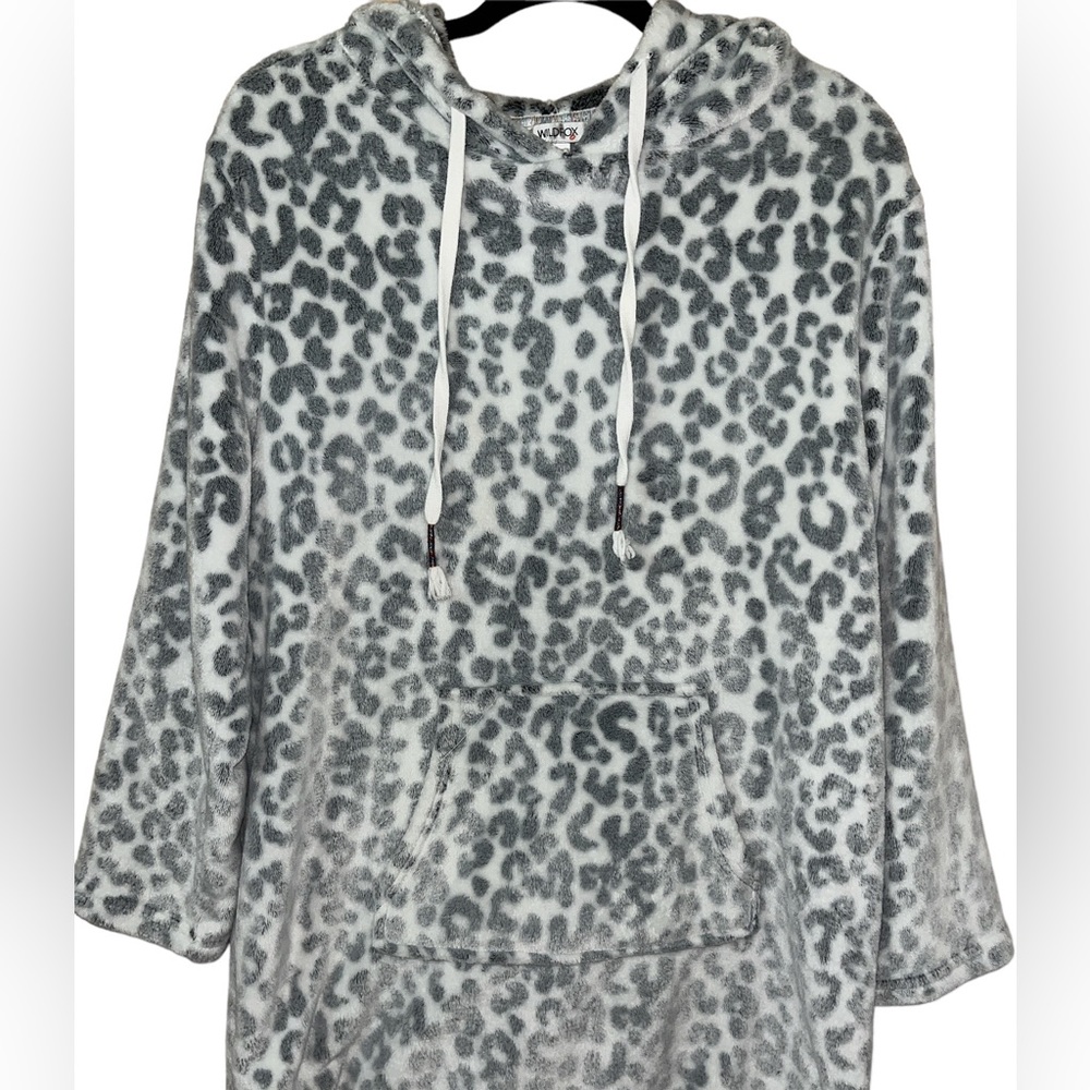 Wildfox Leopard Print Hooded Lounger - Picture 2 of 3